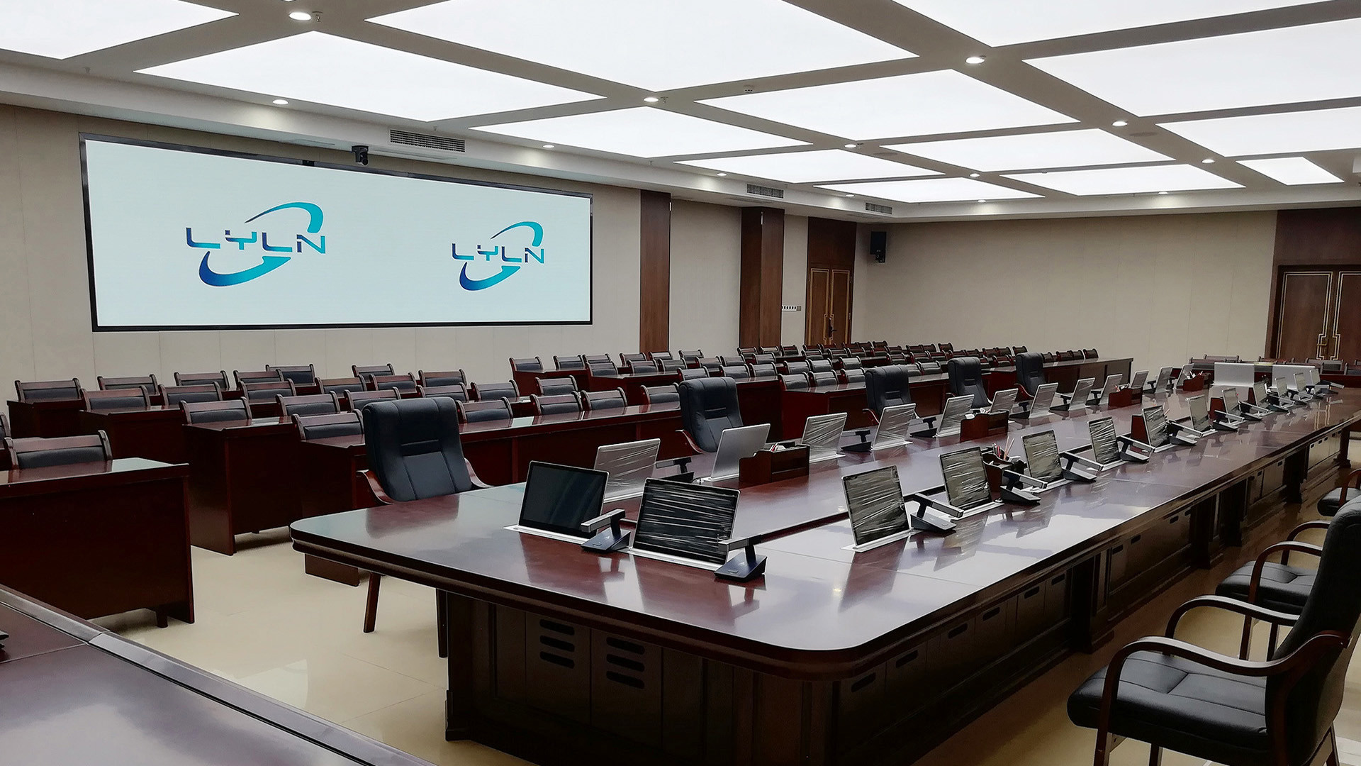 najnowsza sprawa firmy na temat Chengdu, Chiny